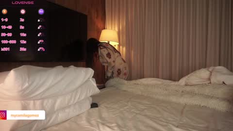 Camila online show from March 12, 1:47 am