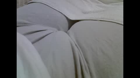 flash 50 tokens BIG CLIT  tits pussy. masturbation big clit 150 tokens fingers inside pussy 1000 tk  pump big clit 300 tk online show from April 4, 1:59 am