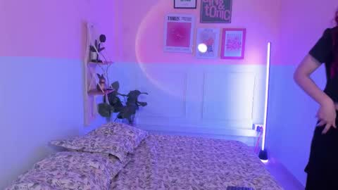 Camila  online show from September 28, 3:39 pm