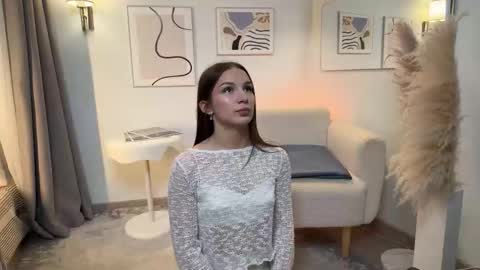 Snapshot of camilasfilth chatting on September 17, 10:17 am camilasfilth online show from September 17, 10:17 am