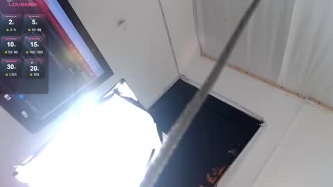 Camila online show from January 18, 6:10 pm