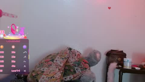 Camila online show from January 17, 1:38 pm