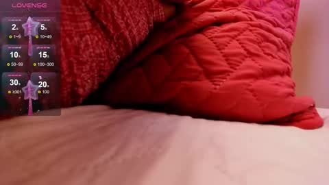 camile_cute online show from December 19, 9:44 pm