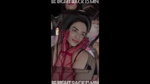 Snapshot of camilla__1one chatting on December 17, 1:44 am camilla__1one online show from December 17, 1:44 am