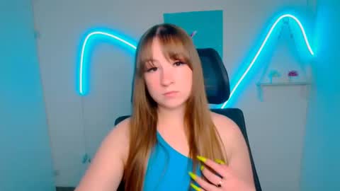 Camilla online show from May 21, 5:53 pm