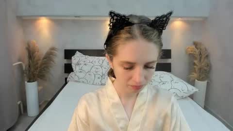 Camilla online show from October 20, 1:06 am