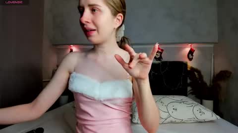 Snapshot of camilla_kelly chatting on January 18, 1:09 am Camilla online show from January 18, 1:09 am