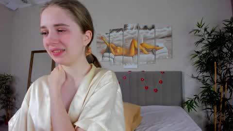 Snapshot of camilla_kelly chatting on February 20, 1:13 am Camilla online show from February 20, 1:13 am