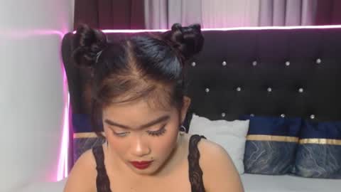 camilla_morena online show from November 23, 5:18 am