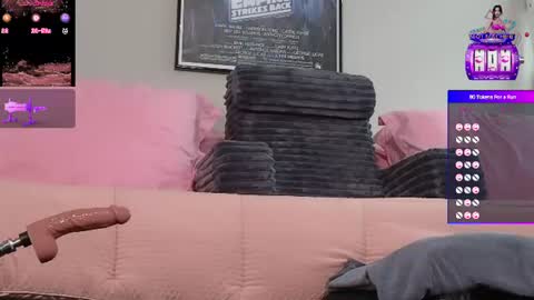 Snapshot of camillacassidy chatting on June 11, 2:15 pm CamillaCassidy online show from June 11, 2:15 pm