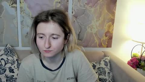 camilladreamer online show from May 25, 2:34 pm