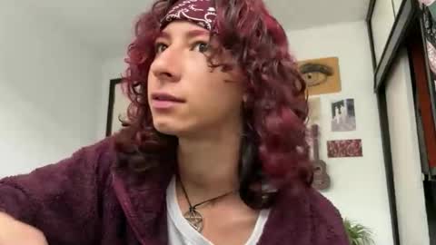 Snapshot of camille_delrey chatting on January 10, 2:08 pm Camille online show from January 10, 2:08 pm