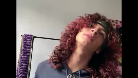 Snapshot of camille_delrey chatting on February 6, 8:12 pm Camille online show from February 6, 8:12 pm