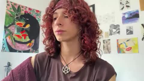 Snapshot of camille_delrey chatting on February 10, 7:07 pm Camille online show from February 10, 7:07 pm