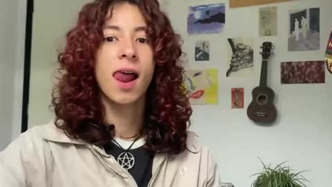 Snapshot of camille_delrey chatting on February 24, 2:26 pm Camille online show from February 24, 2:26 pm