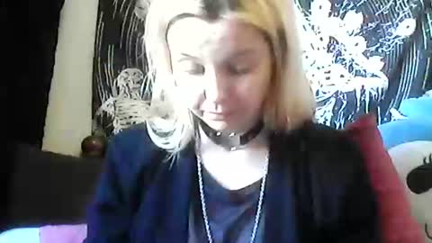 Camille Deville online show from December 18, 12:43 am