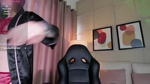 Snapshot of camille_eyes chatting on September 29, 8:35 pm camille online show from September 29, 8:35 pm