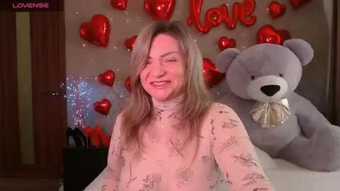 Camille Game online show from April 22, 6:05 am