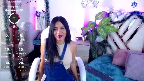 Camille online show from December 22, 10:01 am