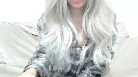 CamilleBunny online show from January 8, 3:53 am