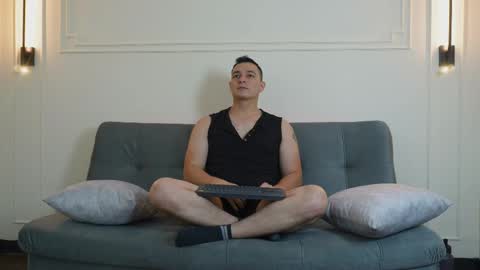 Camilo online show from January 14, 1:17 pm