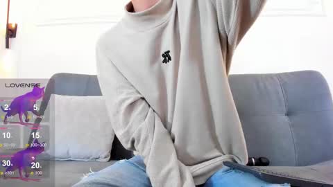 Camilo online show from February 24, 3:15 am