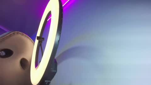 CAMILO  online show from March 20, 1:05 pm