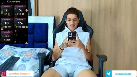 Snapshot of camilobass_ chatting on September 21, 12:01 am Camilo Bass online show from September 21, 12:01 am