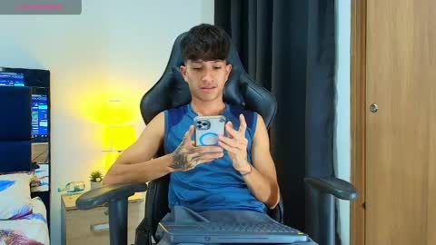 Camilo Bass online show from April 23, 1:07 am
