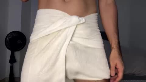 camilor_30 online show from March 22, 10:29 am