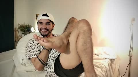 Snapshot of camilosaennz chatting on January 28, 7:32 am camilo online show from January 28, 7:32 am