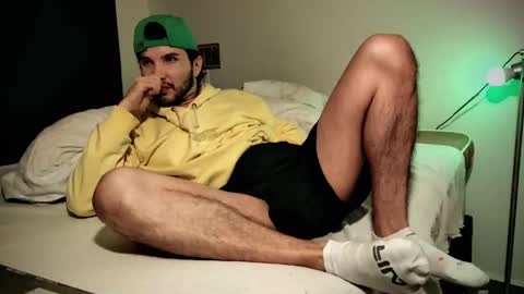 Snapshot of camilosaennz chatting on February 17, 7:26 am camilo online show from February 17, 7:26 am