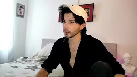 Snapshot of camilosaennz chatting on September 14, 9:14 pm camilo online show from September 14, 9:14 pm