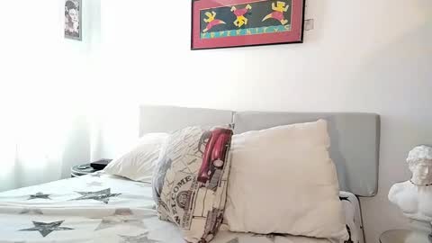 Snapshot of camilosaennz chatting on September 16, 6:31 pm camilo online show from September 16, 6:31 pm