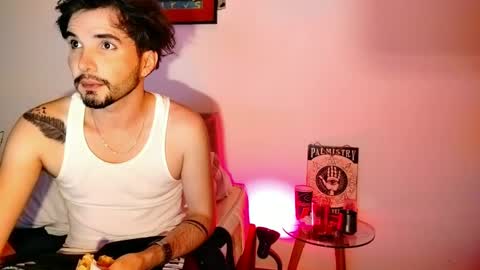 Snapshot of camilosaennz chatting on November 10, 5:06 am camilo online show from November 10, 5:06 am