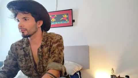 Snapshot of camilosaennz chatting on November 30, 9:19 pm camilo online show from November 30, 9:19 pm