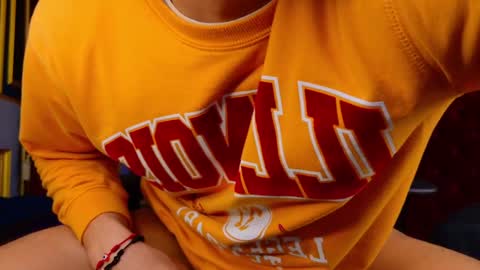 Snapshot of camilosoler chatting on December 2, 3:03 pm CLICK HERE -- online show from December 2, 3:03 pm