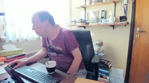 Snapshot of cammee chatting on March 7, 7:52 am Cammee online show from March 7, 7:52 am