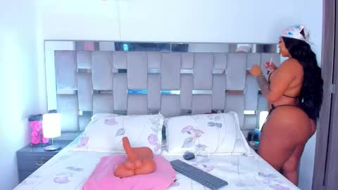 Camila online show from January 14, 2:55 pm