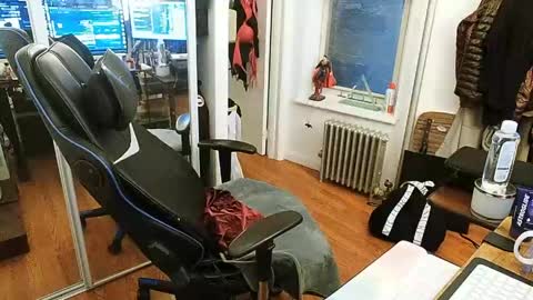 Snapshot of cammy_ho chatting on May 27, 10:51 pm cammy_ho online show from May 27, 10:51 pm