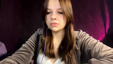Snapshot of cammyalquicira chatting on September 26, 2:21 pm Vicky online show from September 26, 2:21 pm