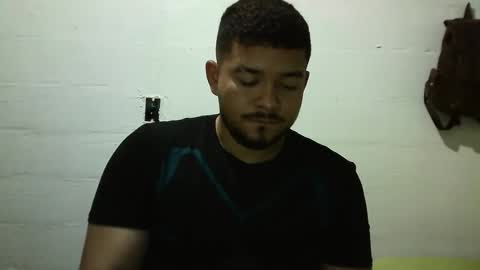 Snapshot of camrodrigo chatting on March 19, 1:20 am camrodrigo online show from March 19, 1:20 am