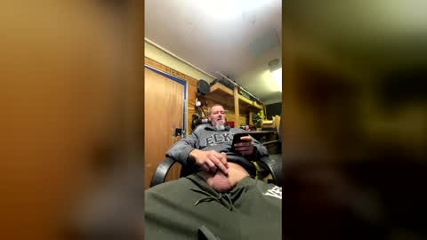 Chris online show from February 8, 3:04 pm