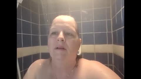 canadianqueen1973 online show from June 1, 10:22 pm