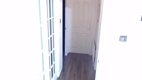 Snapshot of candi_smokes chatting on February 16, 7:49 pm candi smokes online show from February 16, 7:49 pm