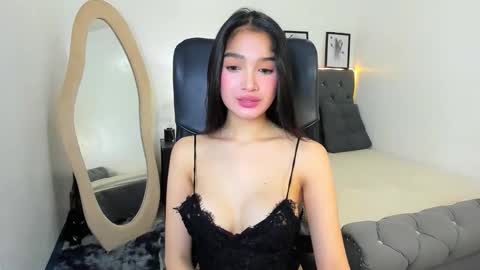 candiceferragamo online show from September 21, 2:08 pm