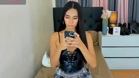 CandiceWilson online show from January 12, 9:19 am