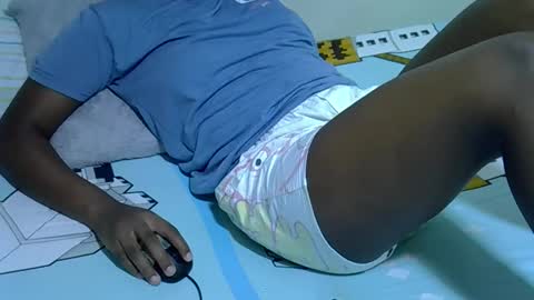 candiemaya online show from February 21, 8:54 pm