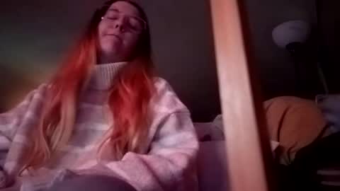 Candi online show from November 10, 7:51 am