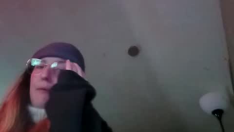 Candi online show from November 11, 7:19 am